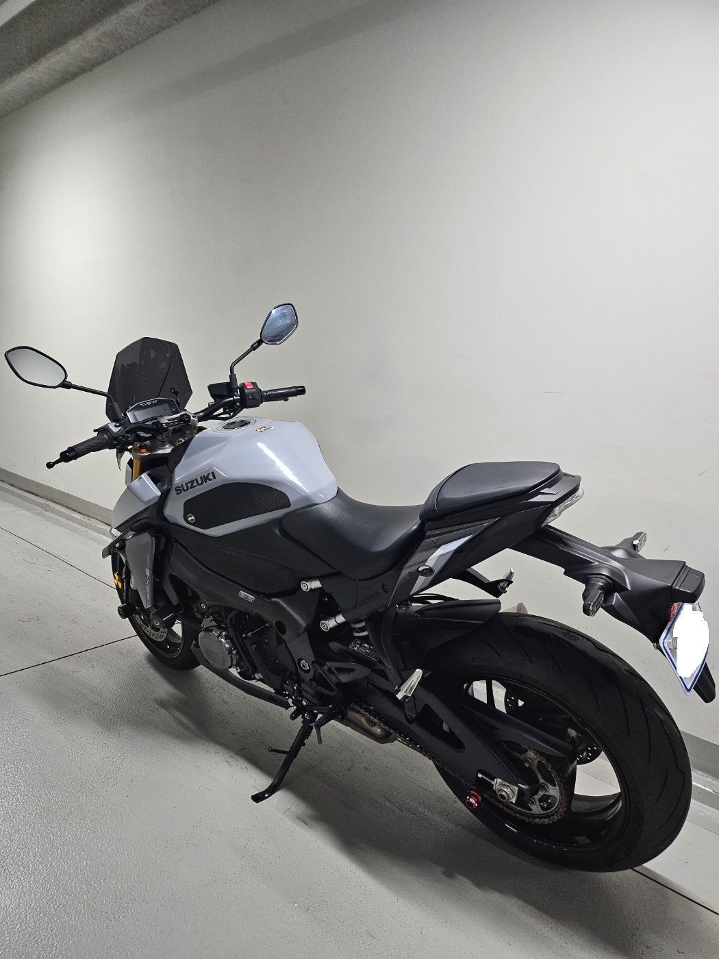 스즈키 GSX S 1000 7