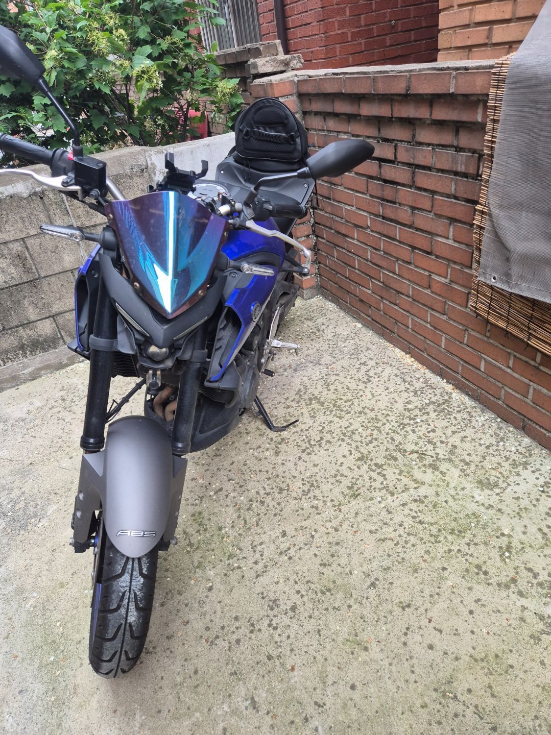 야마하 MT 03 main