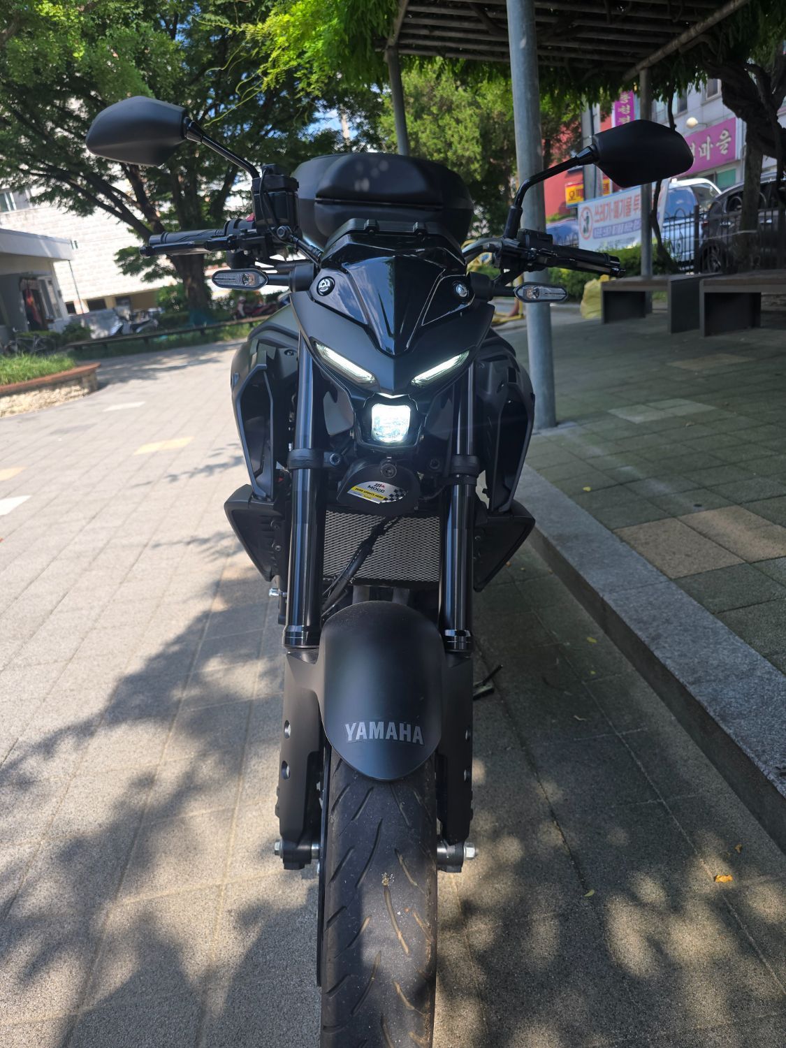 야마하 MT 03 thumb 2