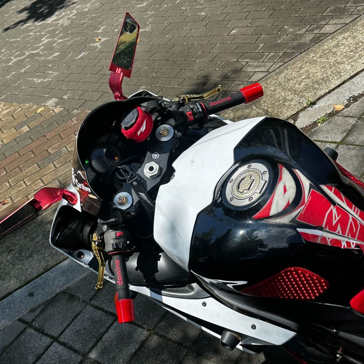 야마하 YZF R1 9