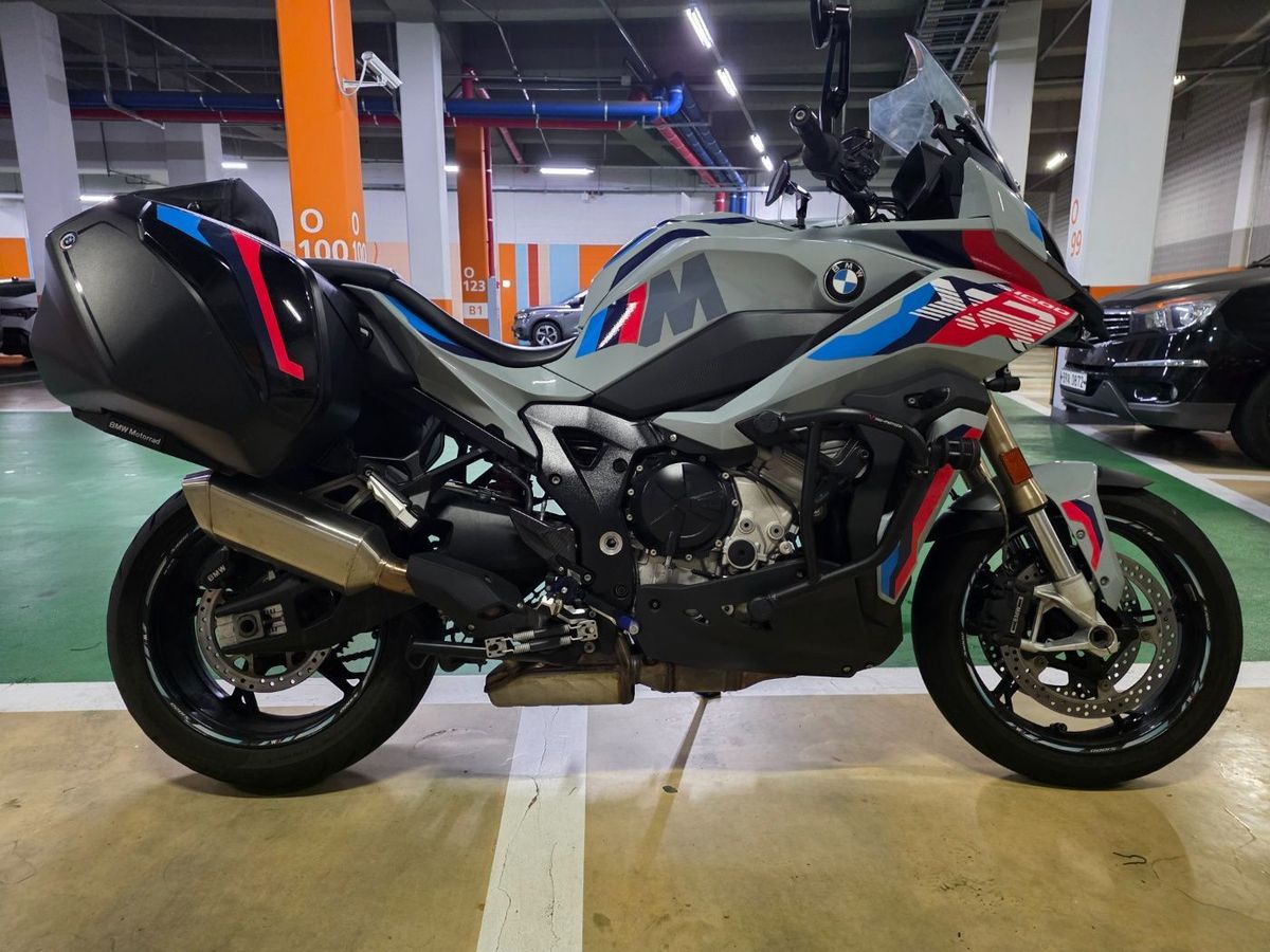 BMW S 1000 XR more
