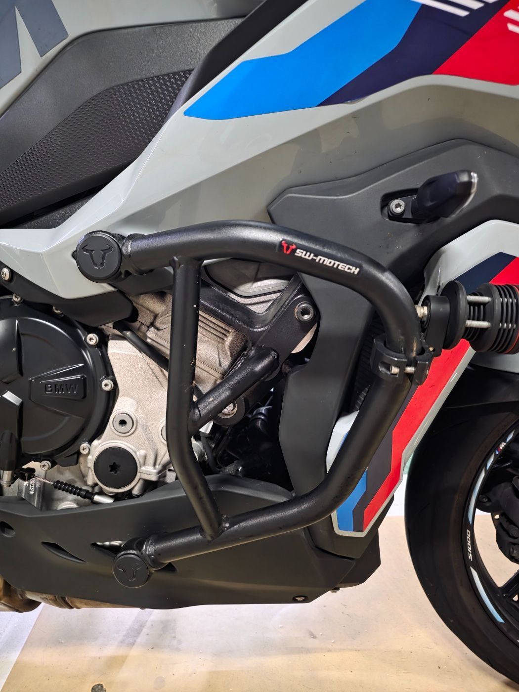 BMW S 1000 XR 17
