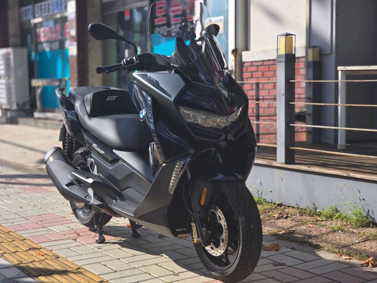 BMW C 400 GT more