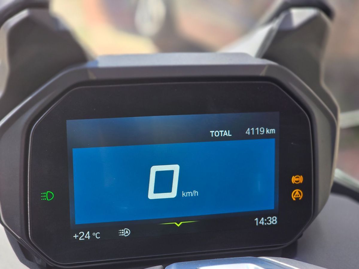BMW C 400 GT 13