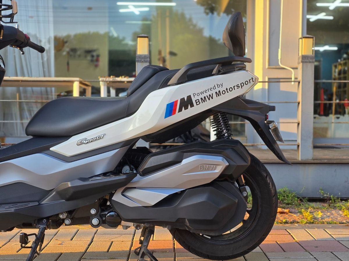 BMW C 400 GT 7