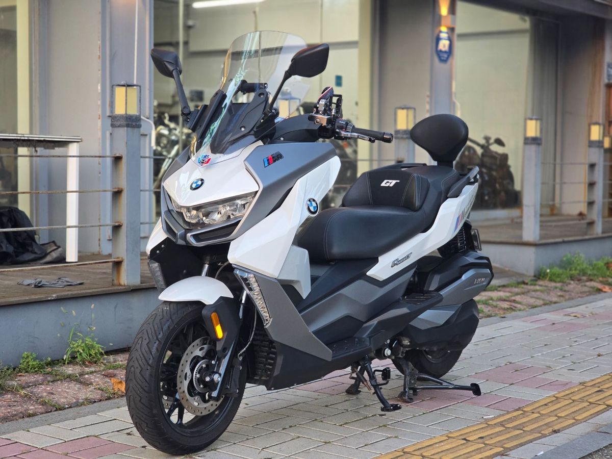 BMW C 400 GT main