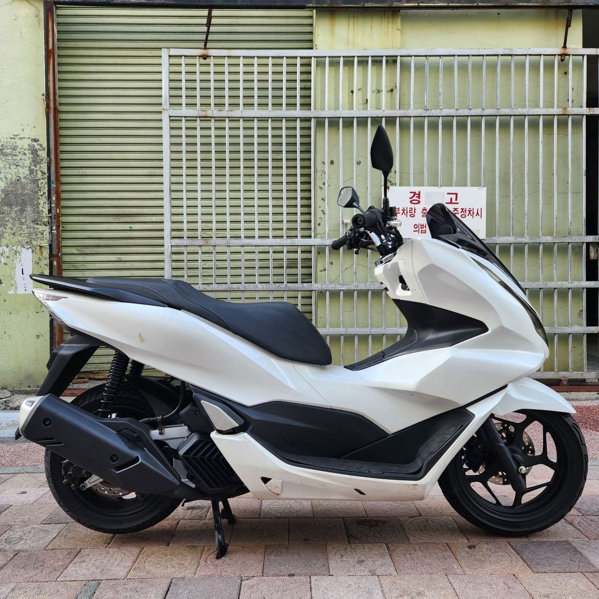 혼다 PCX 125 8