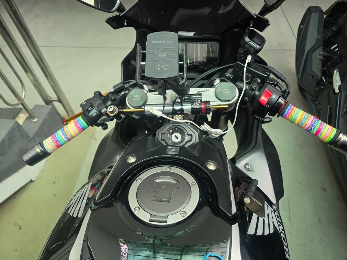 혼다 CBR 650 R MT more