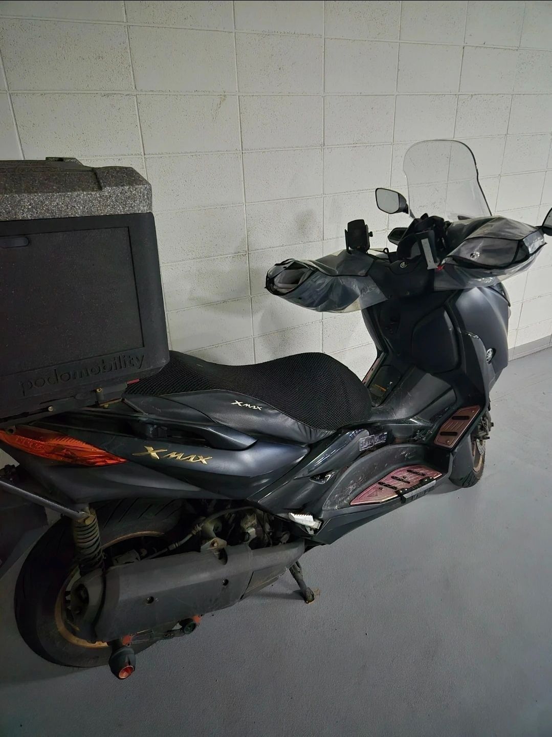 야마하 XMAX 300 ABS 5