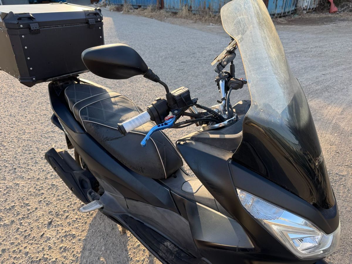 혼다 PCX 125 17