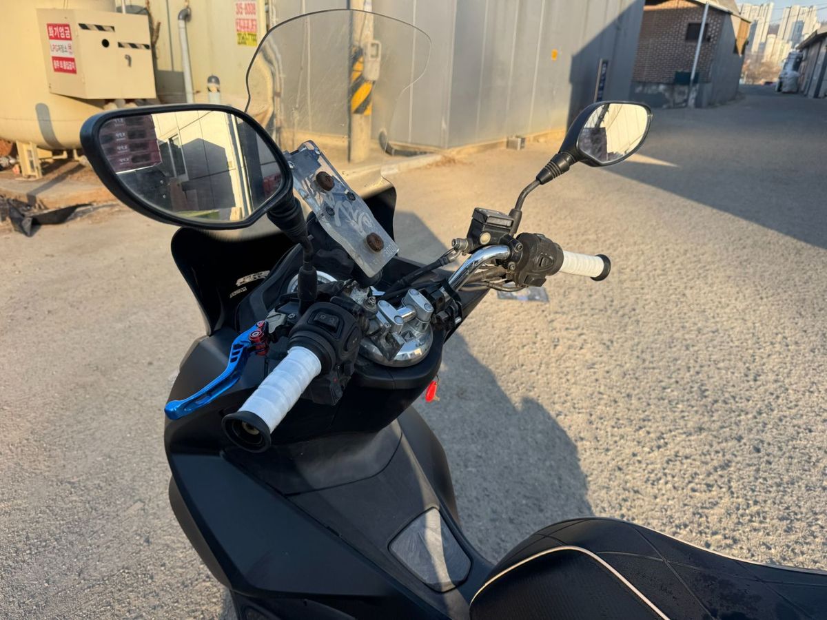 혼다 PCX 125 18
