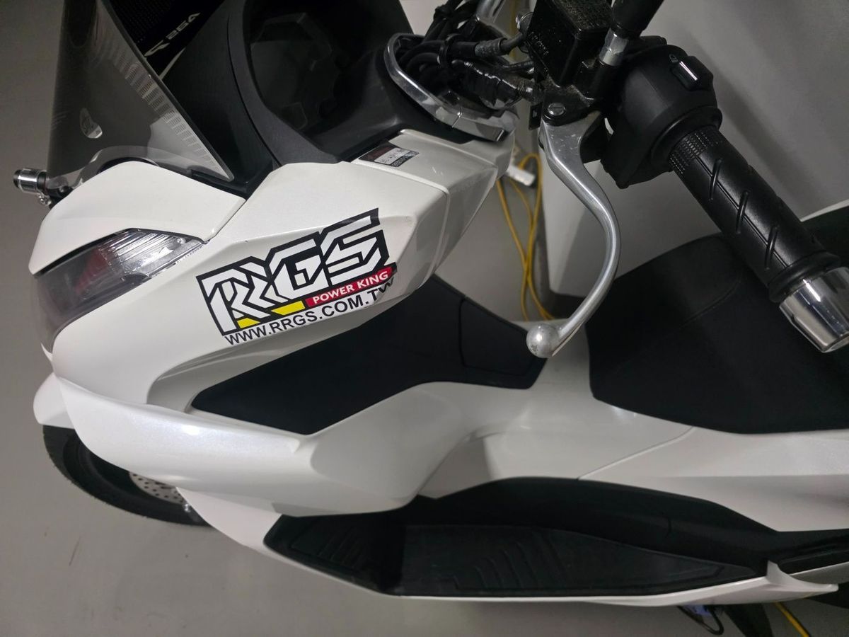 혼다 PCX 125 9