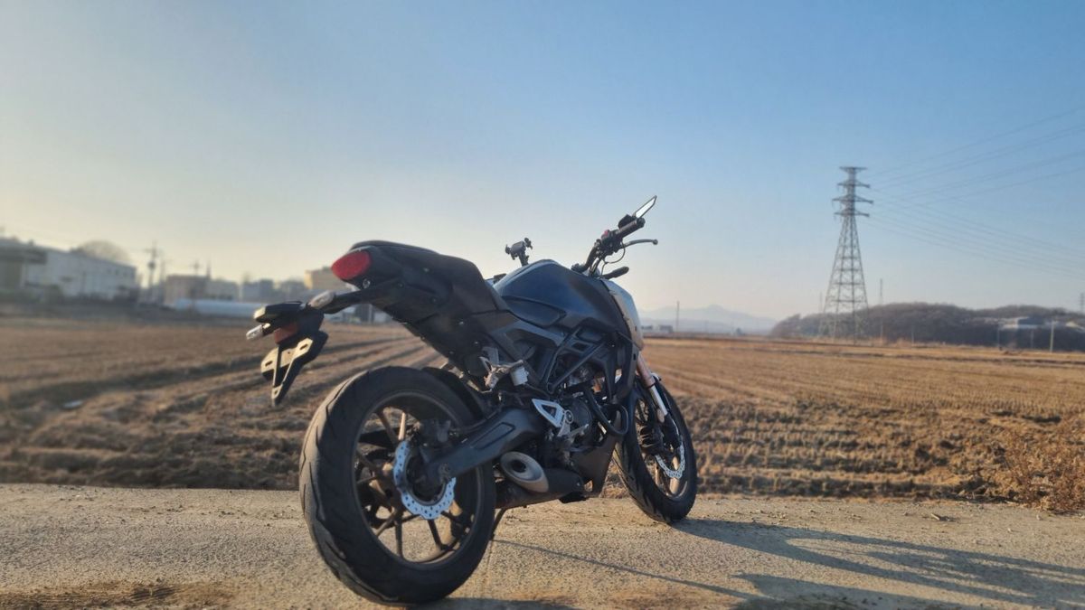 혼다 CB 125 R 7