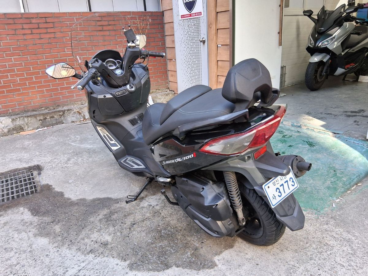 SYM 조이맥스 300 i ABS more