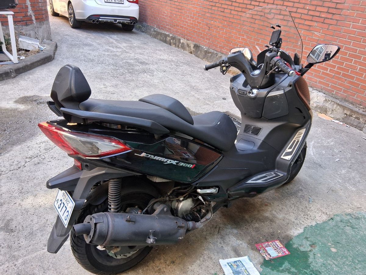 SYM 조이맥스 300 i ABS 5
