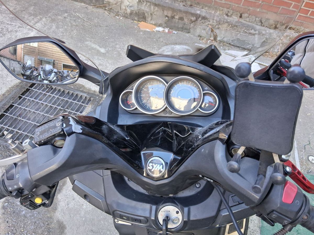 SYM 조이맥스 300 i ABS 7
