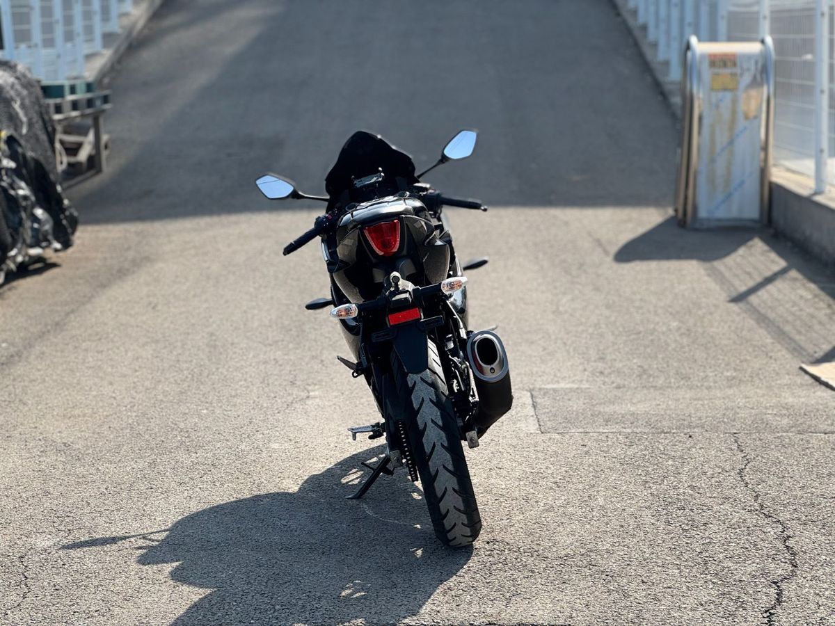 스즈키 GSX R 125 ABS 6