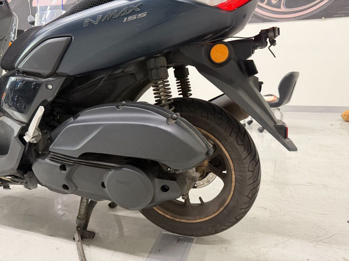 야마하 NMAX 155 9