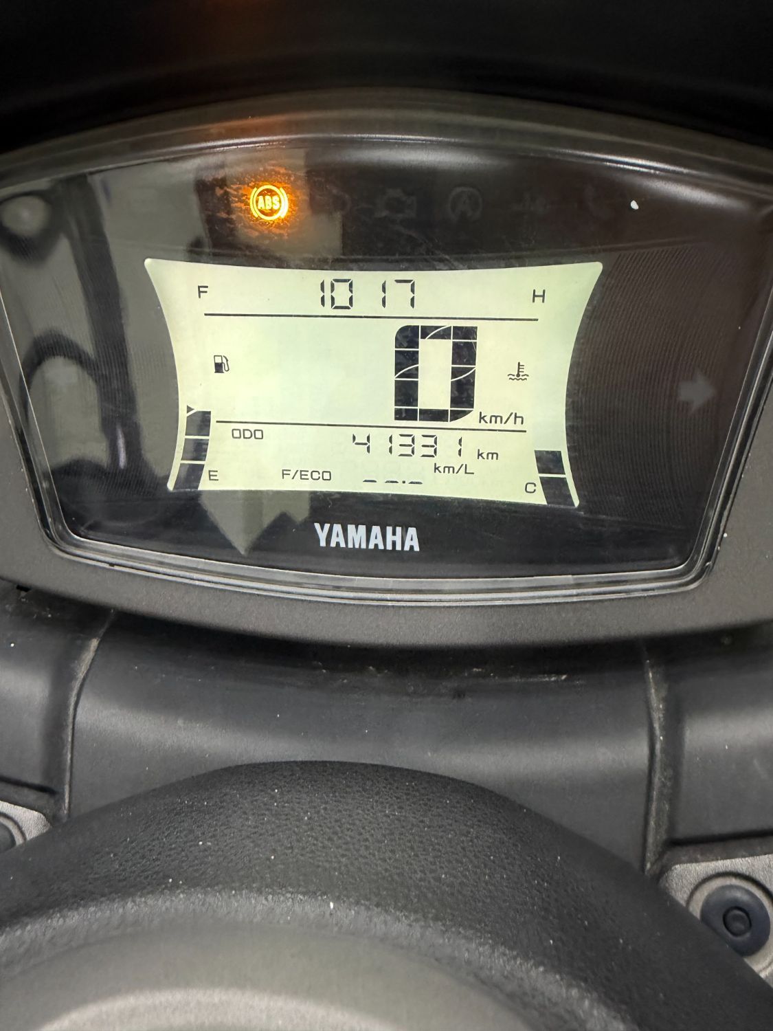야마하 NMAX 155 11