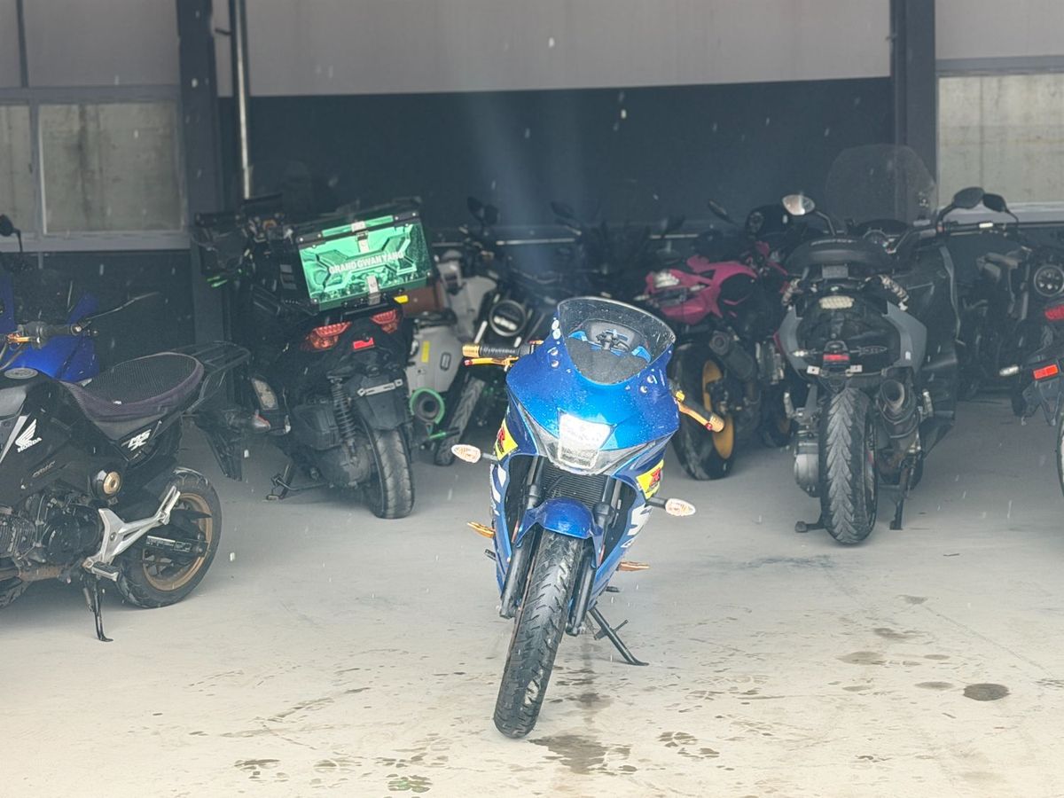 스즈키 GSX R 125 ABS 8