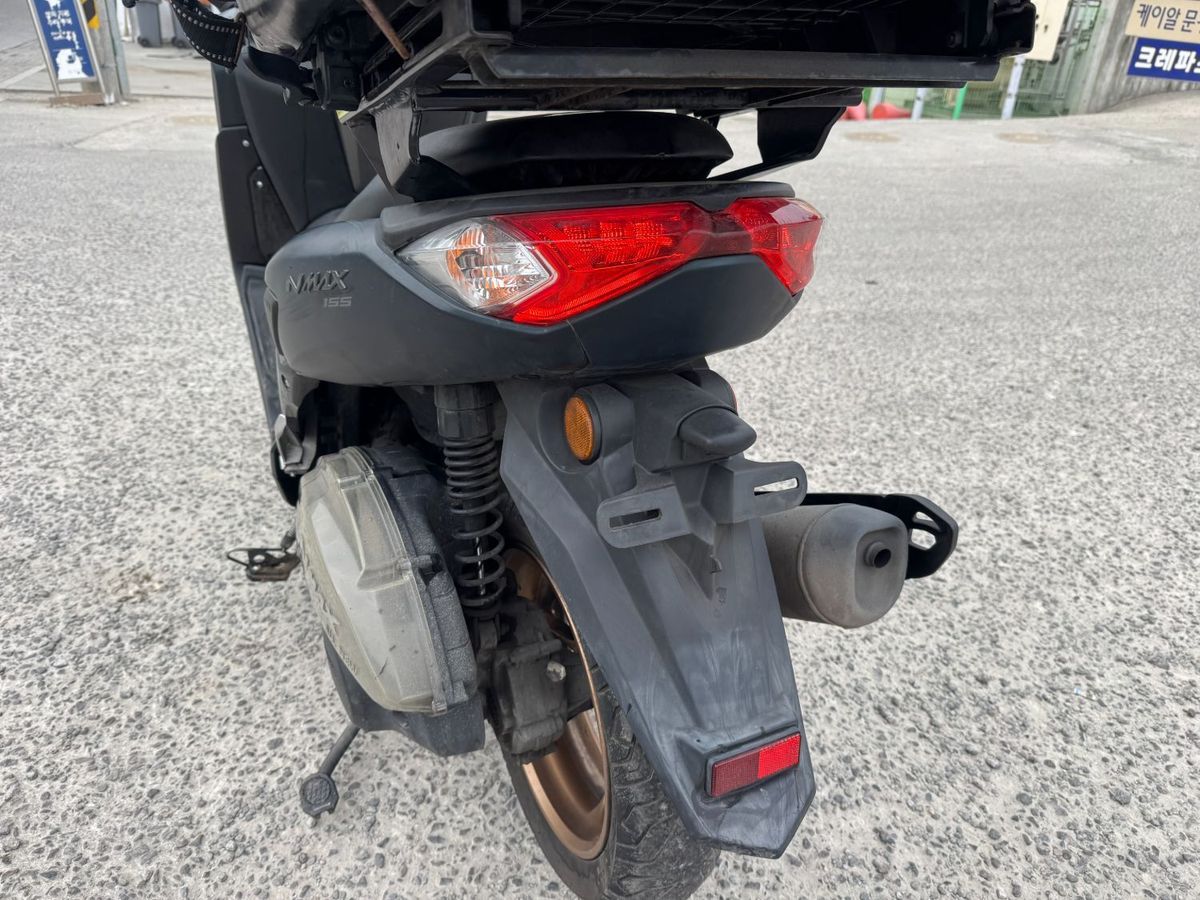야마하 NMAX 155 14