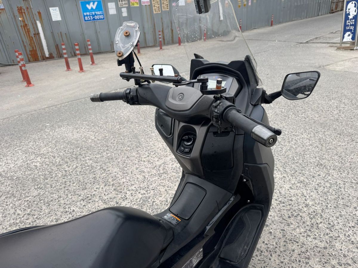 야마하 NMAX 155 16