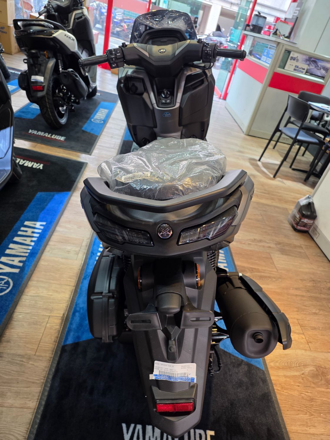 야마하 NMAX 125 16