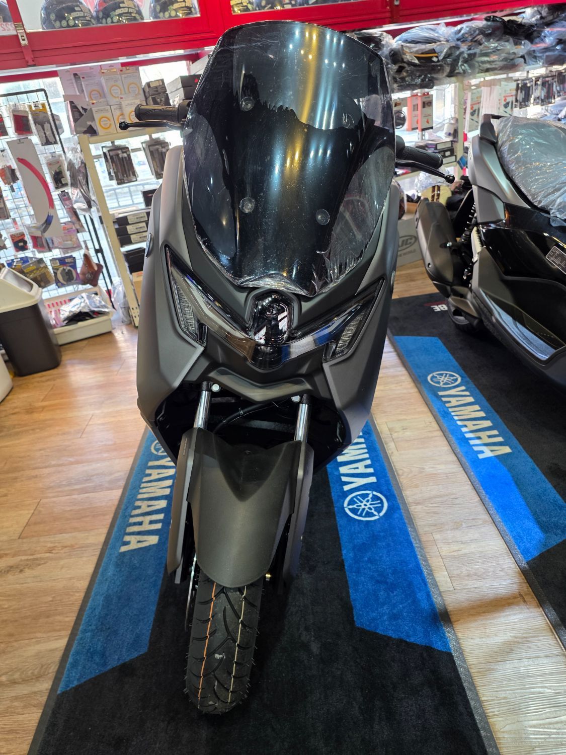 야마하 NMAX 125 19