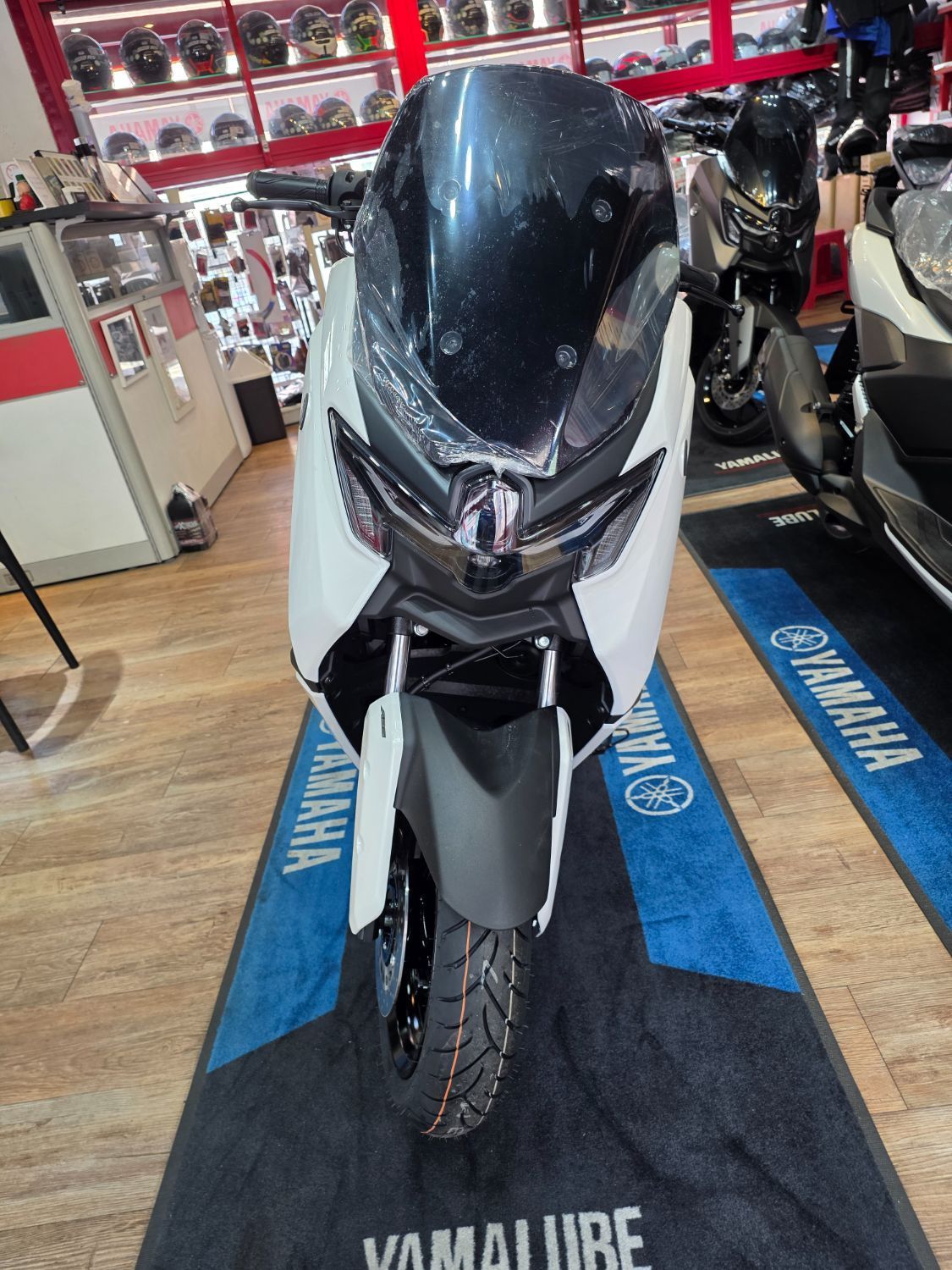 야마하 NMAX 125 5