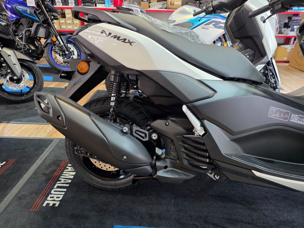 야마하 NMAX 125 8