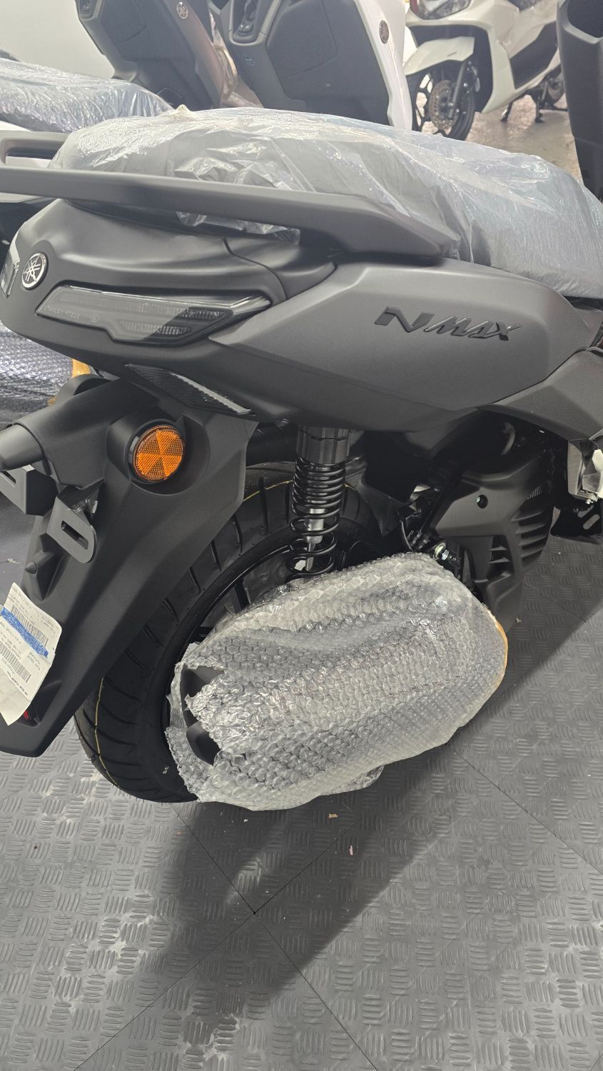 야마하 NMAX 125 8