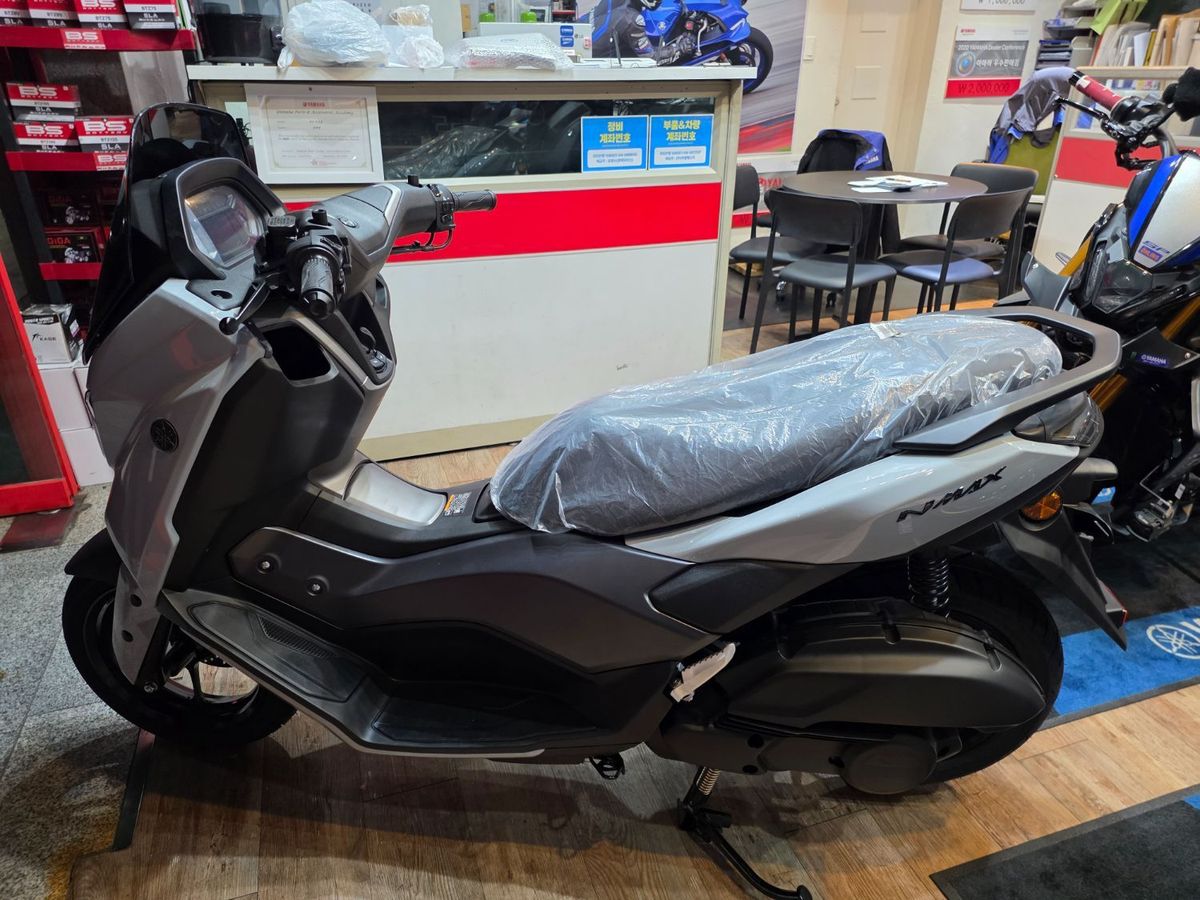 야마하 NMAX 125 28