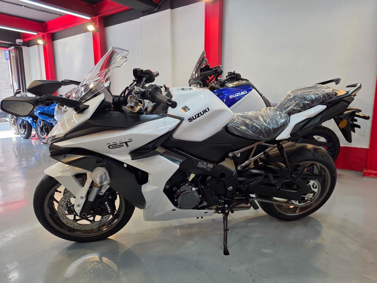 스즈키 GSX S 1000 GT more