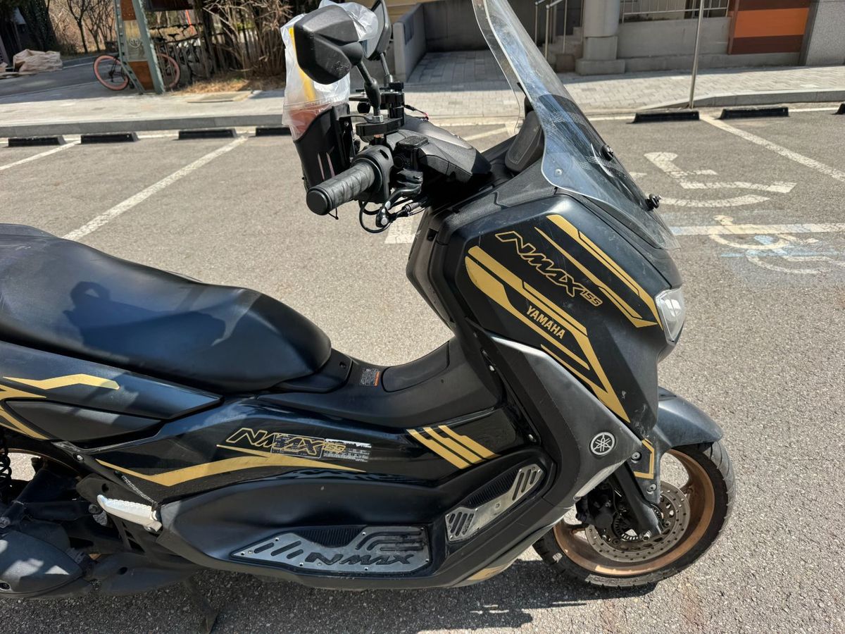 야마하 NMAX 125 11