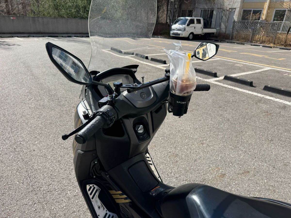 야마하 NMAX 125 15