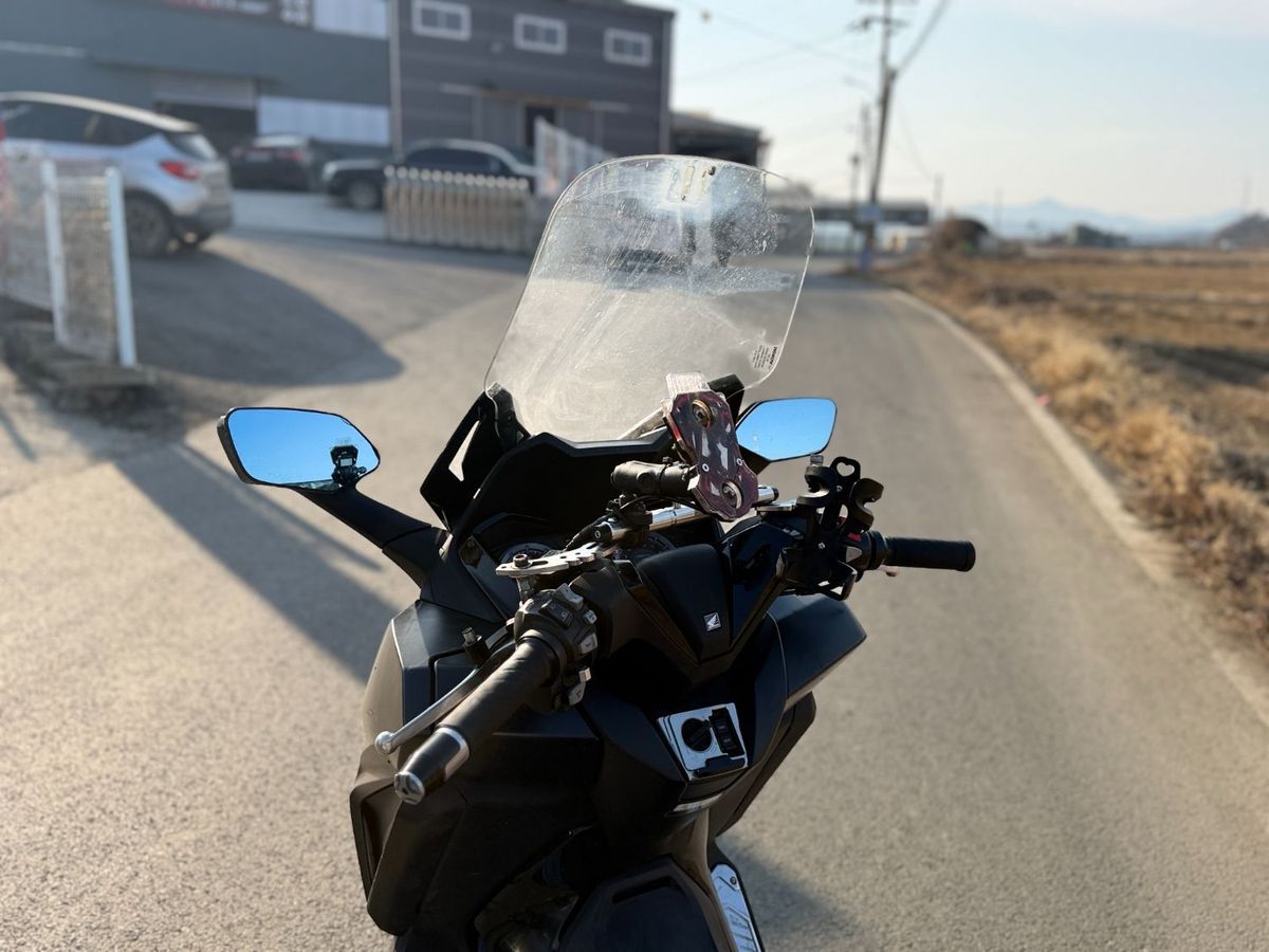 혼다 포르자 350 7