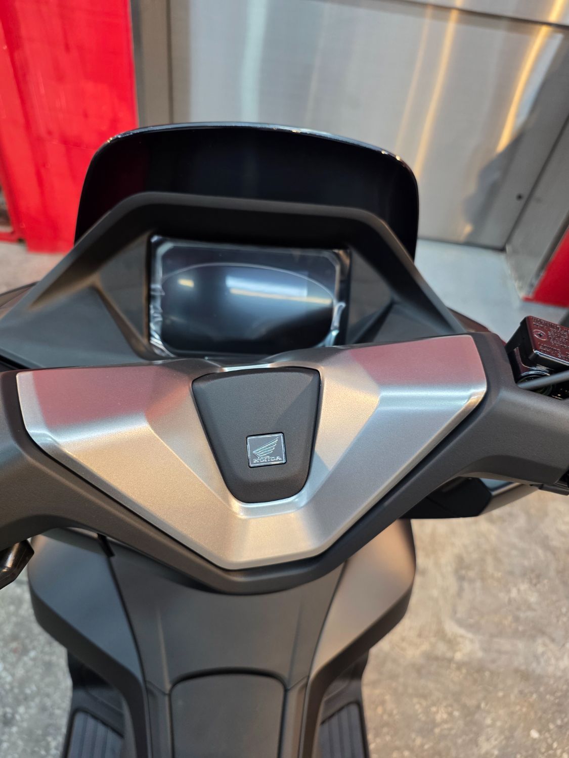 혼다 PCX 125 thumb 2