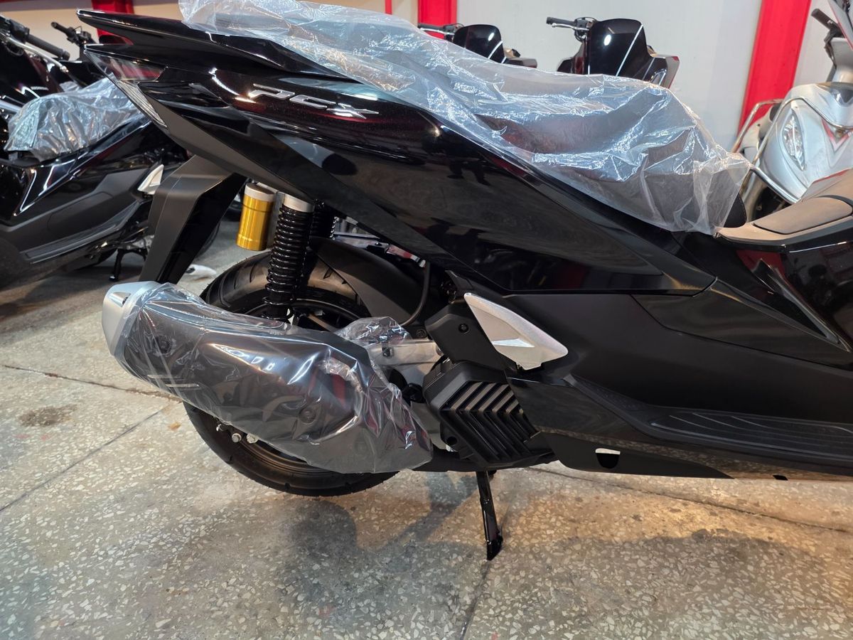 혼다 PCX 125 13