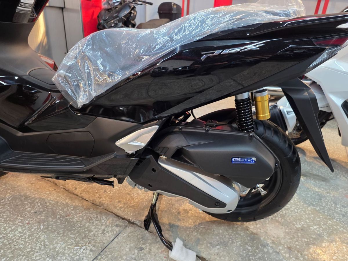 혼다 PCX 125 16