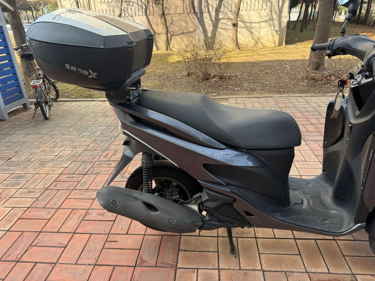 야마하 트리시티 125 10
