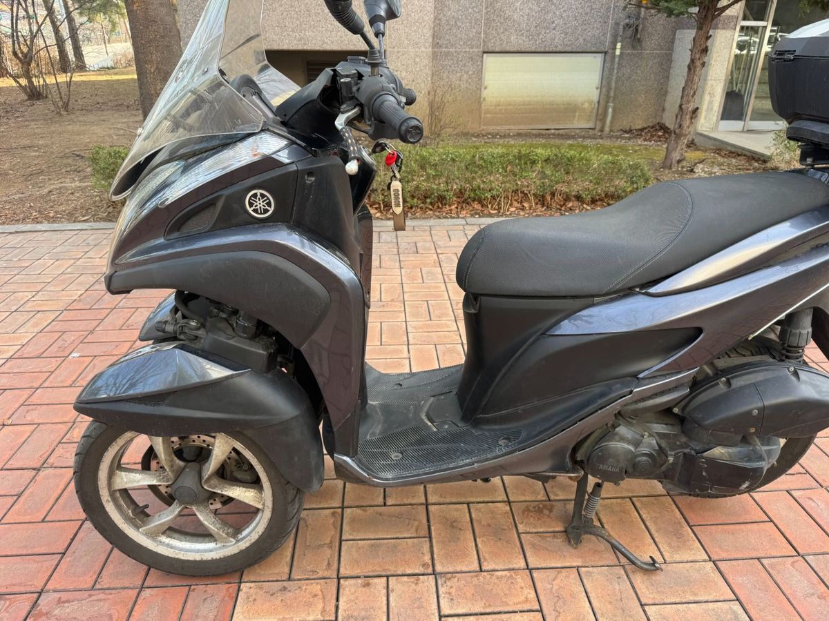 야마하 트리시티 125 11