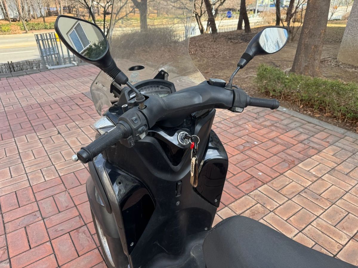 야마하 트리시티 125 16