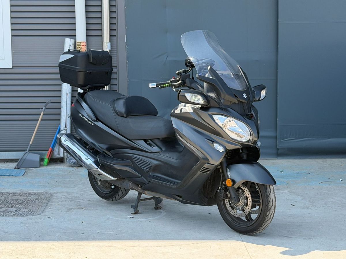 스즈키 버그만 650 main