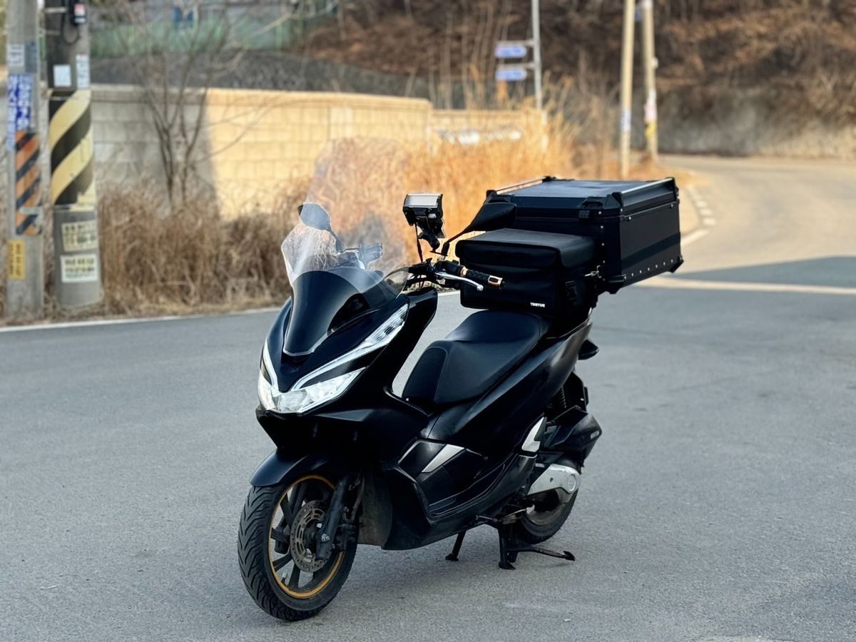 혼다 PCX 125 more