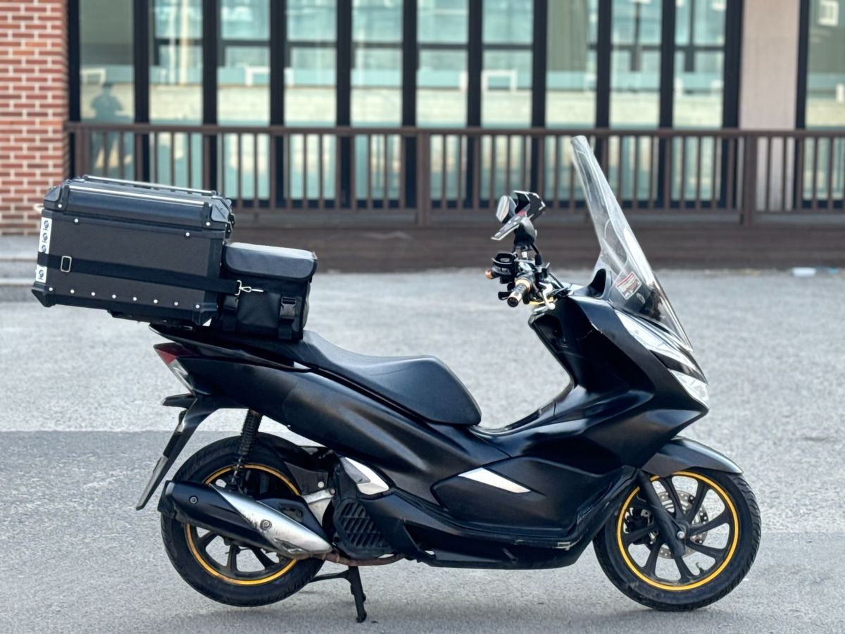 혼다 PCX 125 5