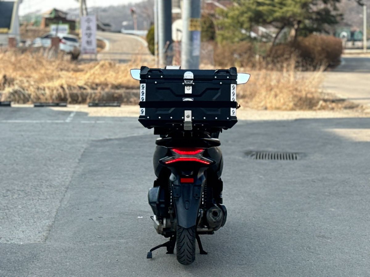 혼다 PCX 125 6