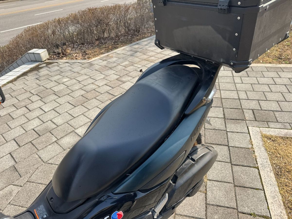 야마하 NMAX 155 13
