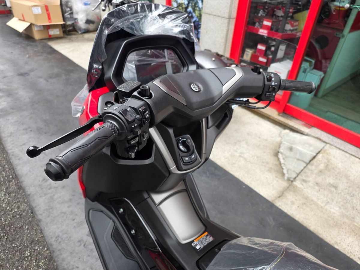 야마하 NMAX 155 13