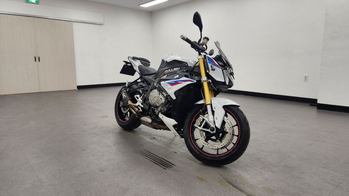 BMW S 1000 R 12