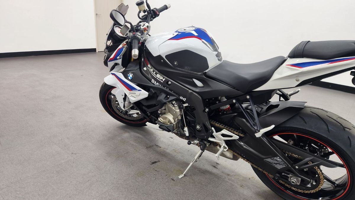 BMW S 1000 R 10